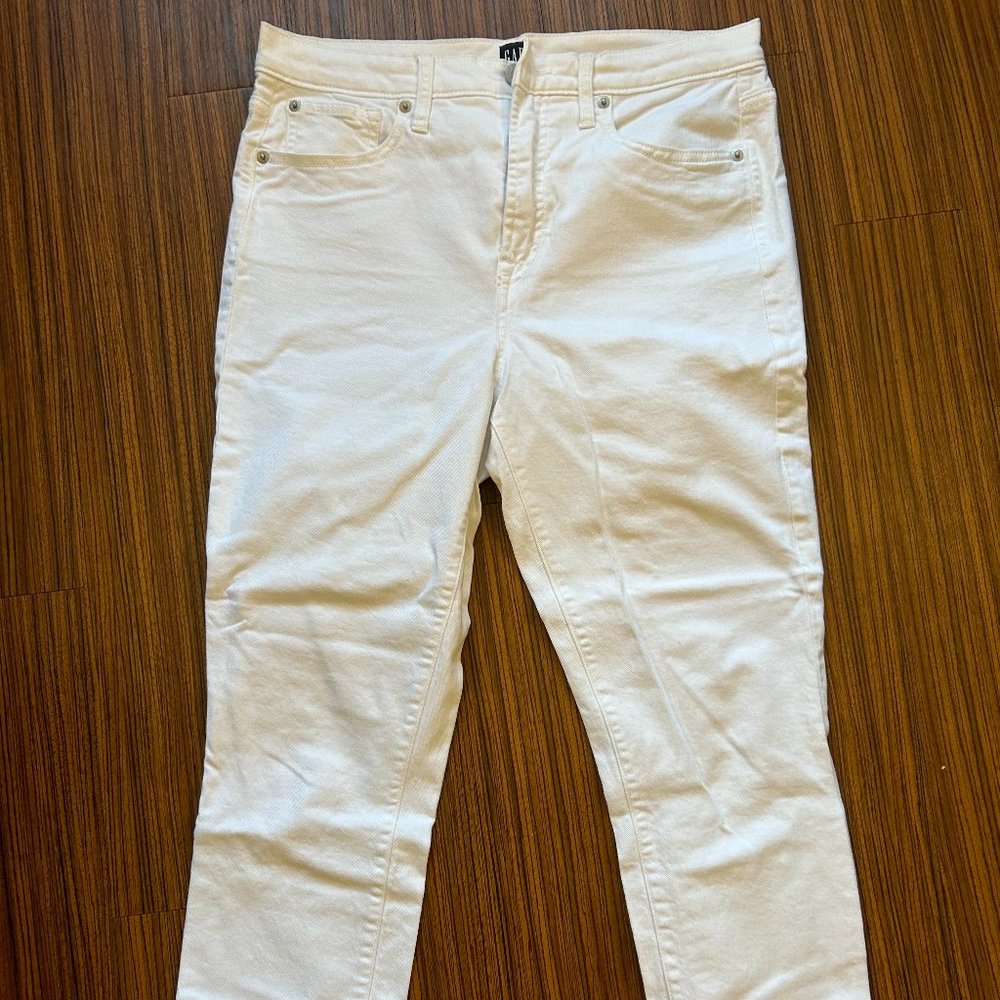 Gap true skinny white jeans size 30